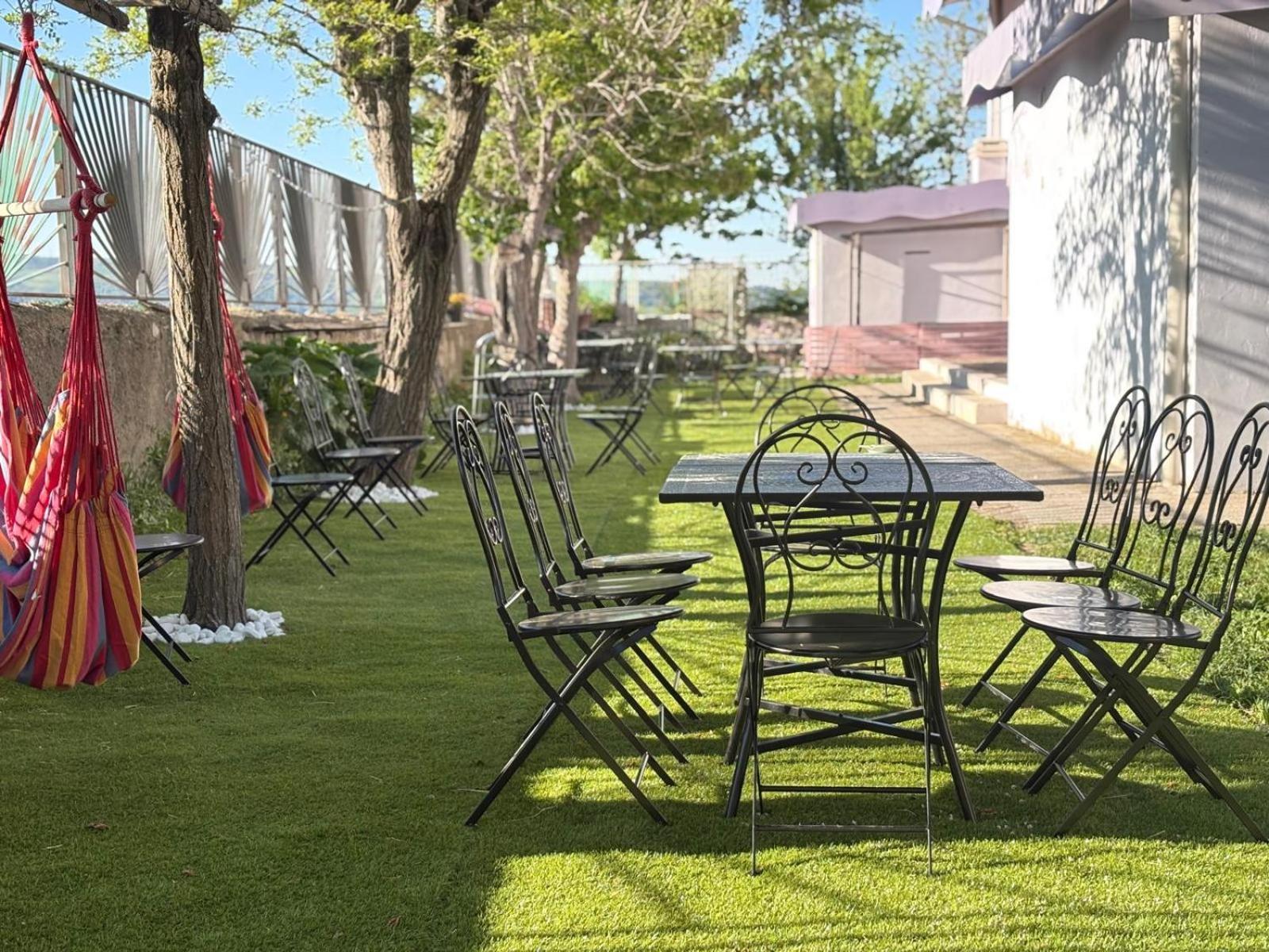 Basilicata Al Volo Hostel Бриндизи ди Монтаня Екстериор снимка