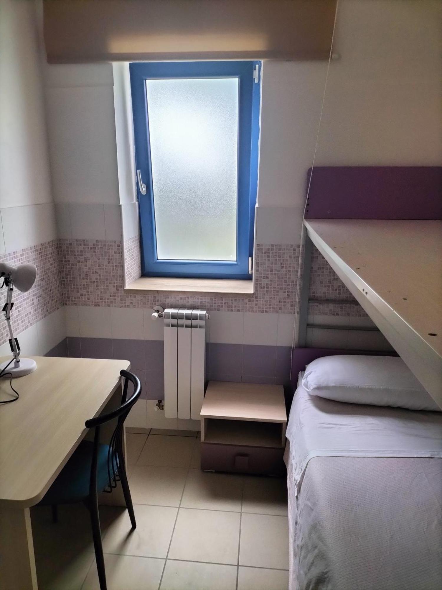 Basilicata Al Volo Hostel Бриндизи ди Монтаня Екстериор снимка