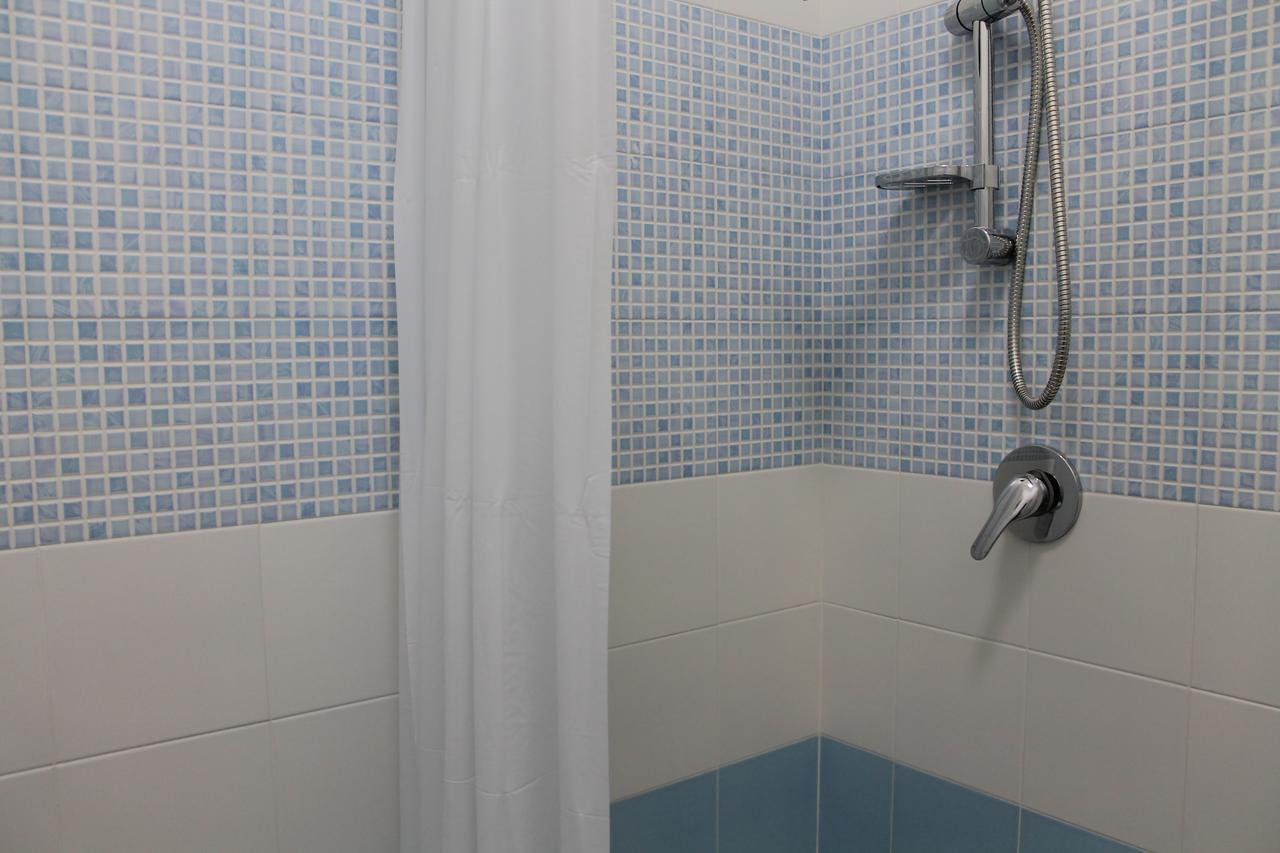 Basilicata Al Volo Hostel Бриндизи ди Монтаня Екстериор снимка