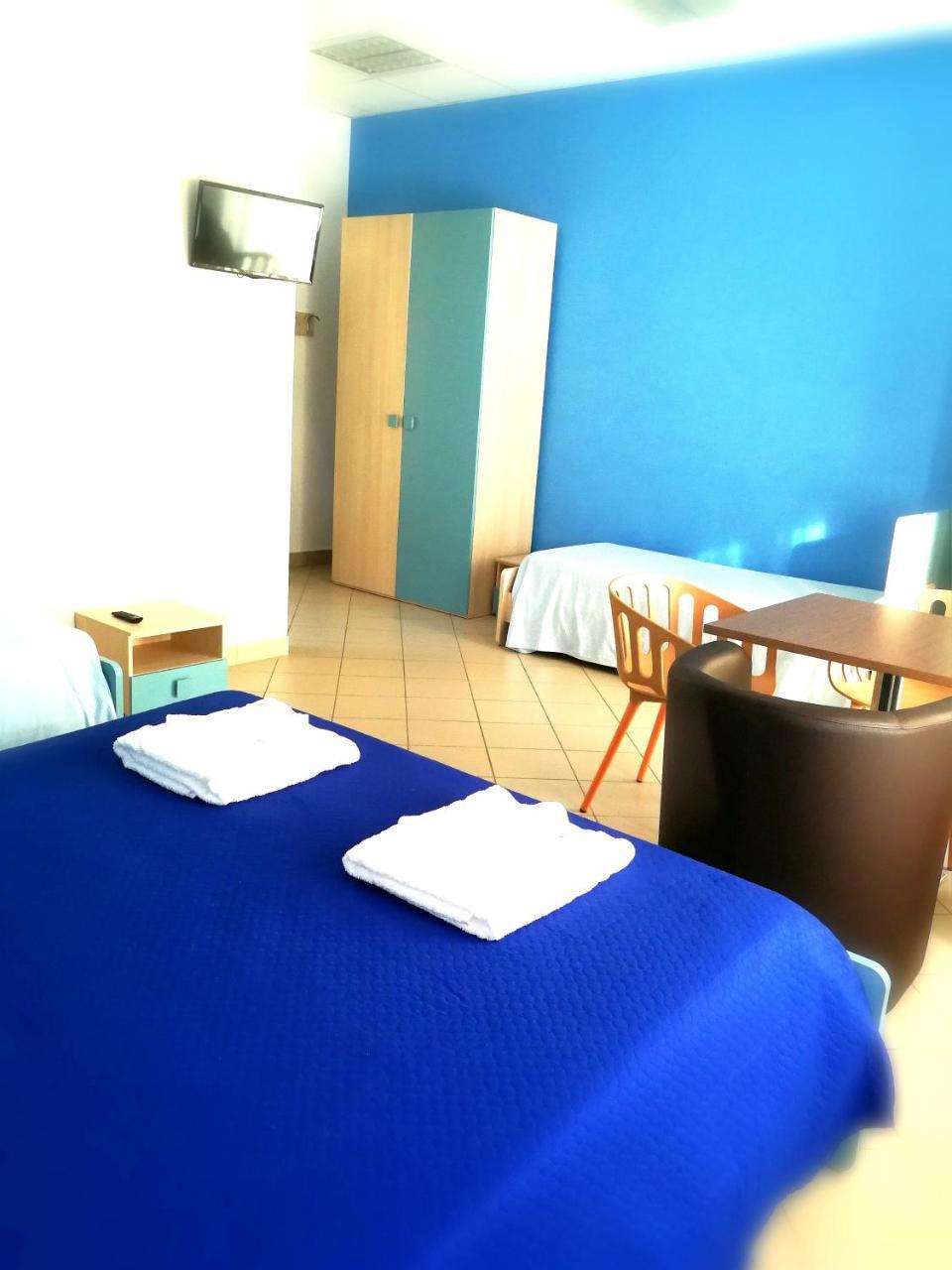 Basilicata Al Volo Hostel Бриндизи ди Монтаня Екстериор снимка
